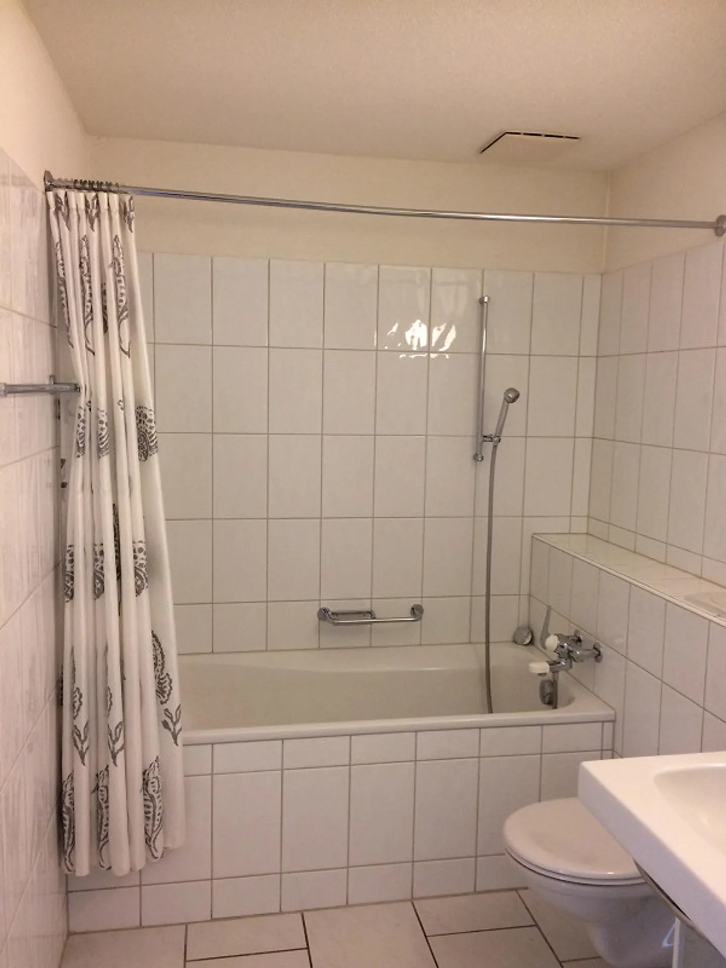 Appartamento 3.5 camere tranquillo e centrale a Wetzikon - Foto 9 di 9