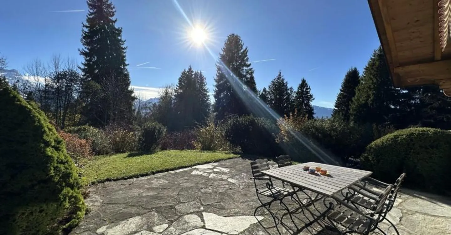 Chalet di 9 stanze, vicino al centro - Foto 7 di 12
