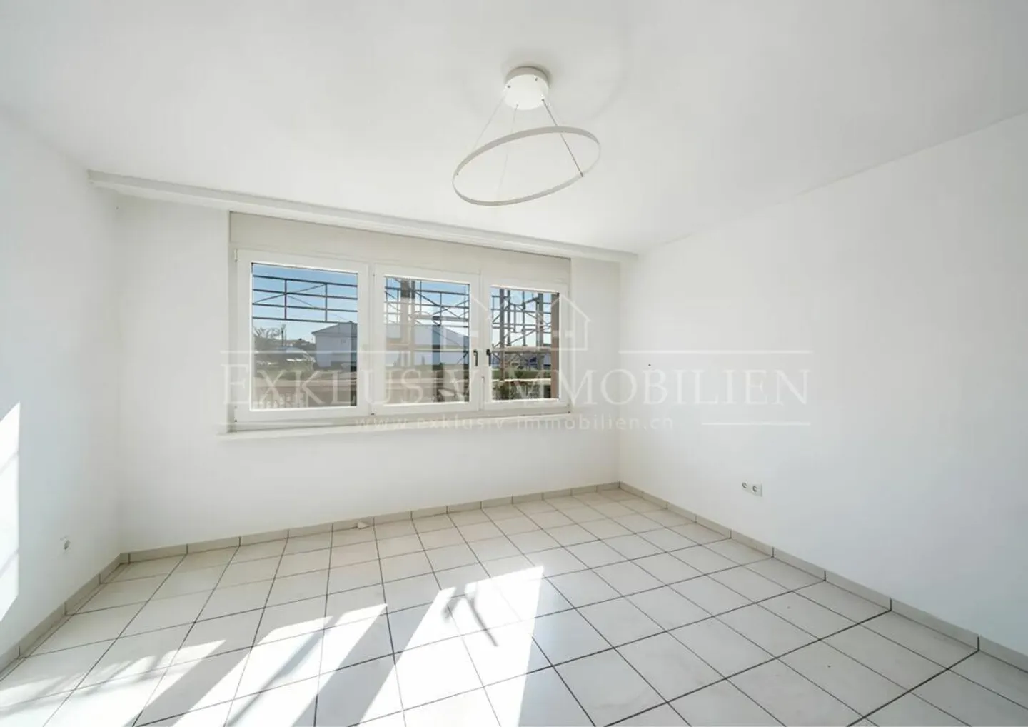 La tua nuova casa con charme - posizione centrale, camino e balcone - Foto 5 di 10
