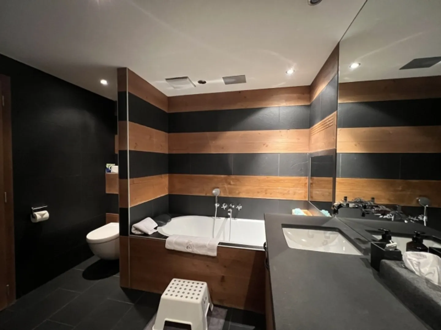 «Magnifique appartement à louer en été» - Photo 16 sur 18