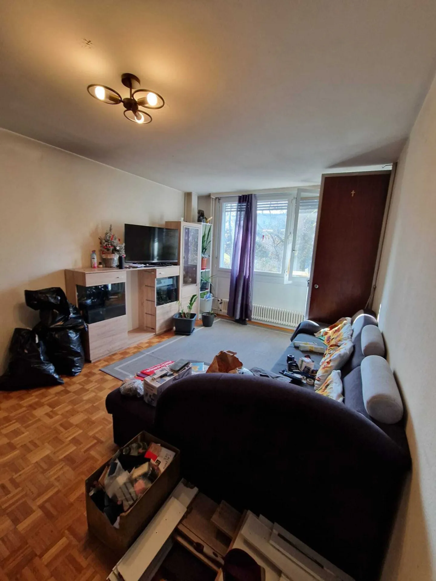 4-room apartment on the 1st floor - Photo 1 of 4