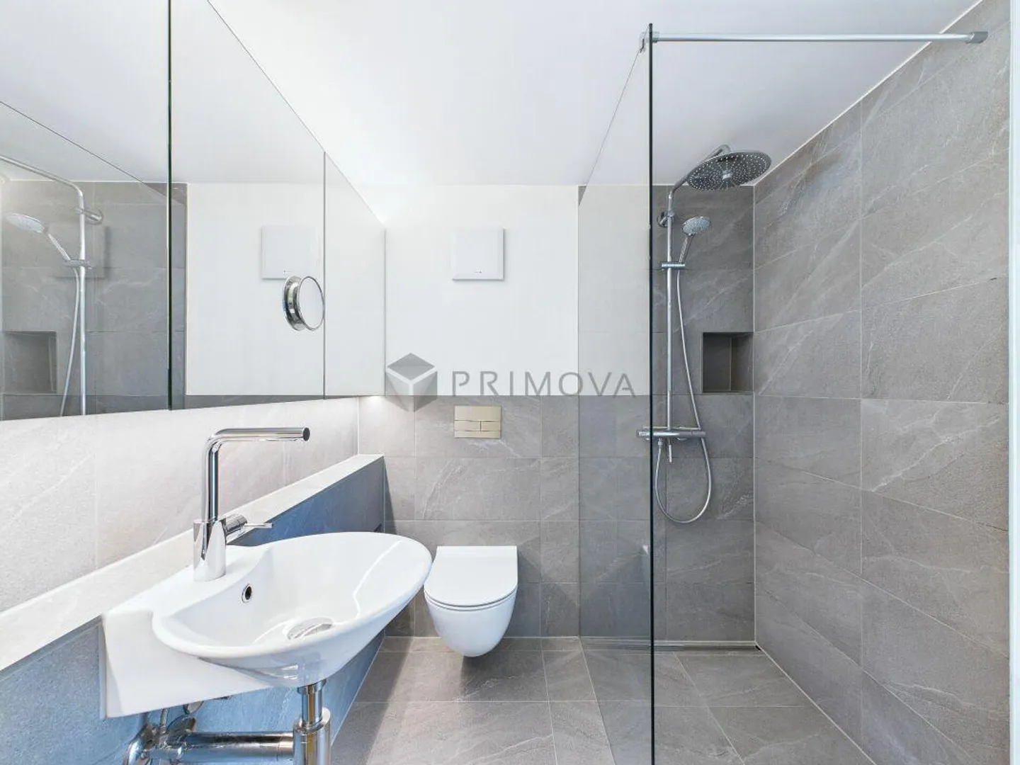 Completely renovated 4.5 room terraced house - Photo 11 of 13