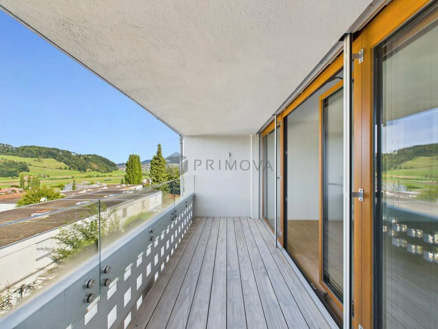 Completely renovated 4.5 room terraced house - Photo 12 of 13
