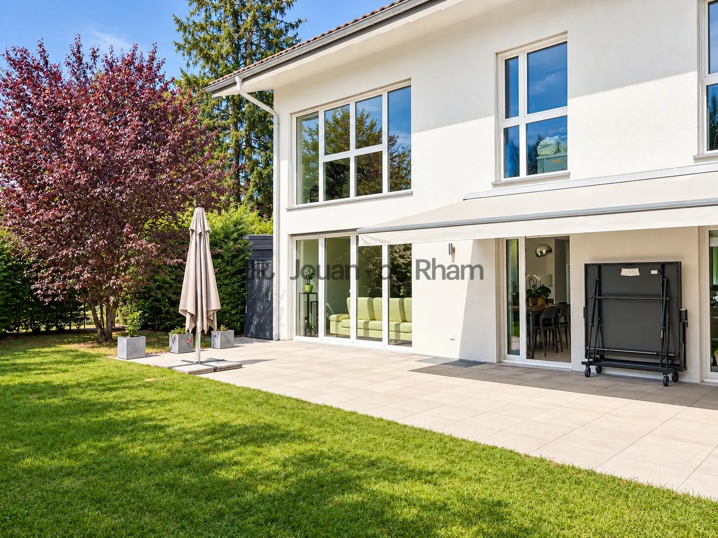 Quiet in Coppet - Modern and Bright Twin Villa - Photo 1 of 8