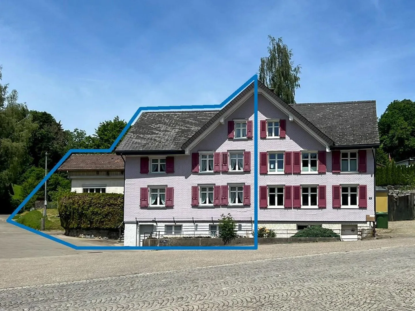 Maison Charmante avec Espace Commercial - Photo 1 sur 11