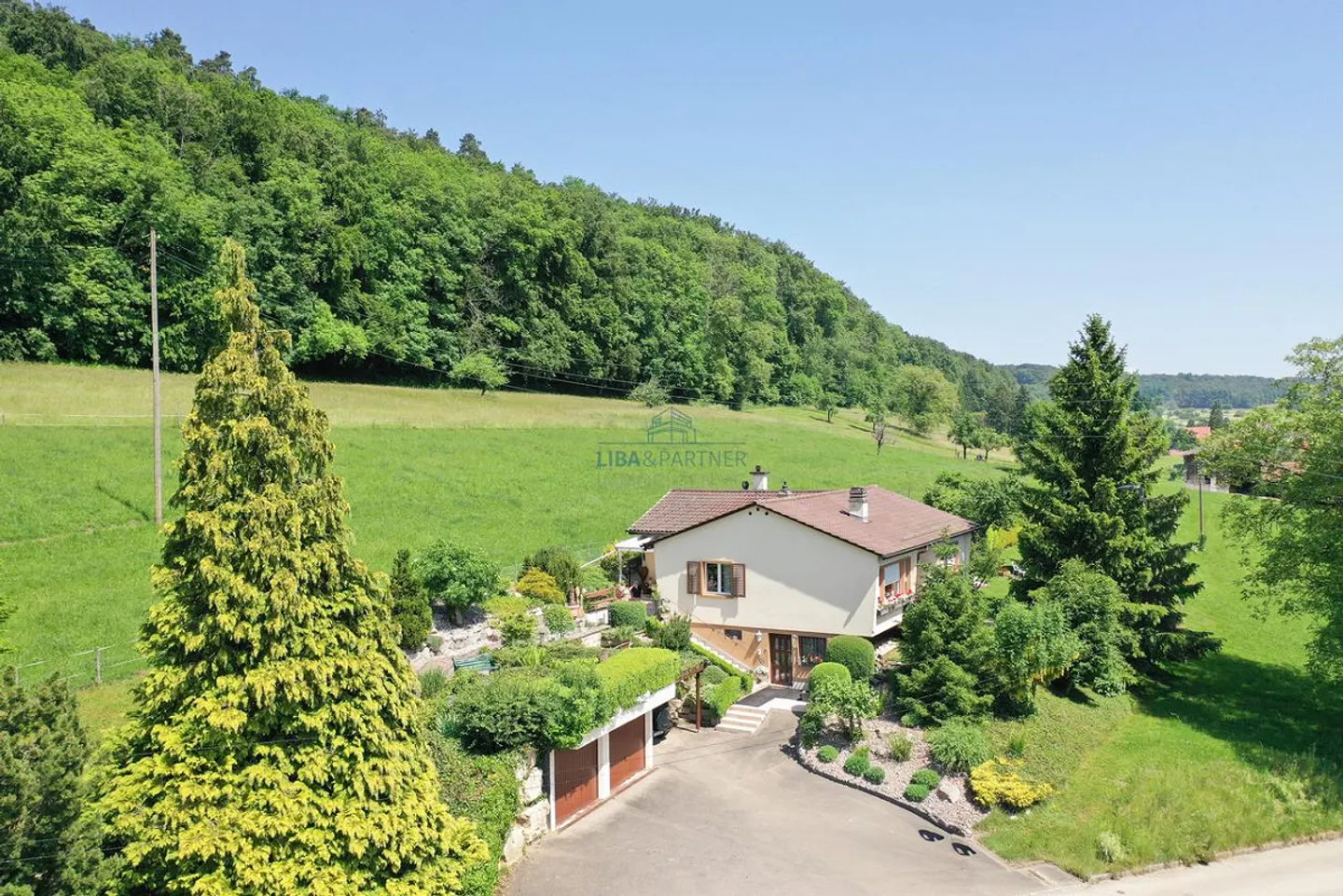 Charmantes Einfamilienhaus in Hochwald - Foto 1 von 13