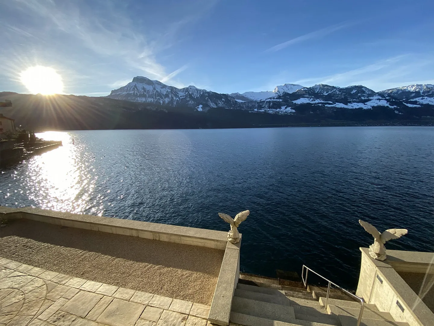 Appartamento duplex di 3,5 locali direttamente al lago - Foto 3 di 16