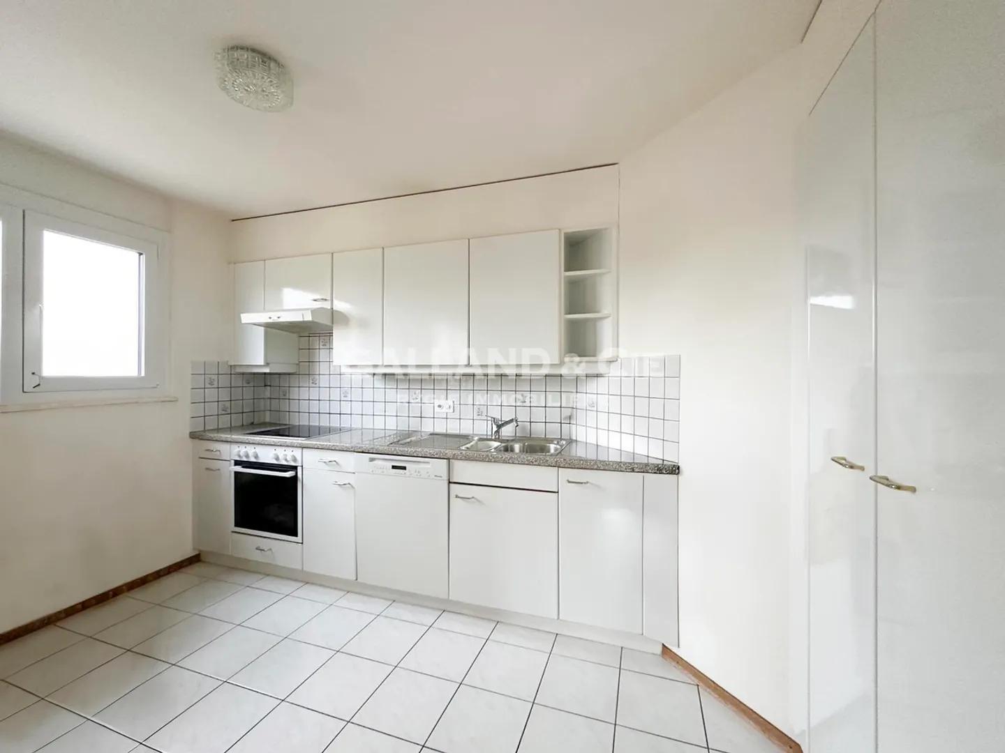 Charming 3.5 rooms - Perfectly located - Photo 2 of 6