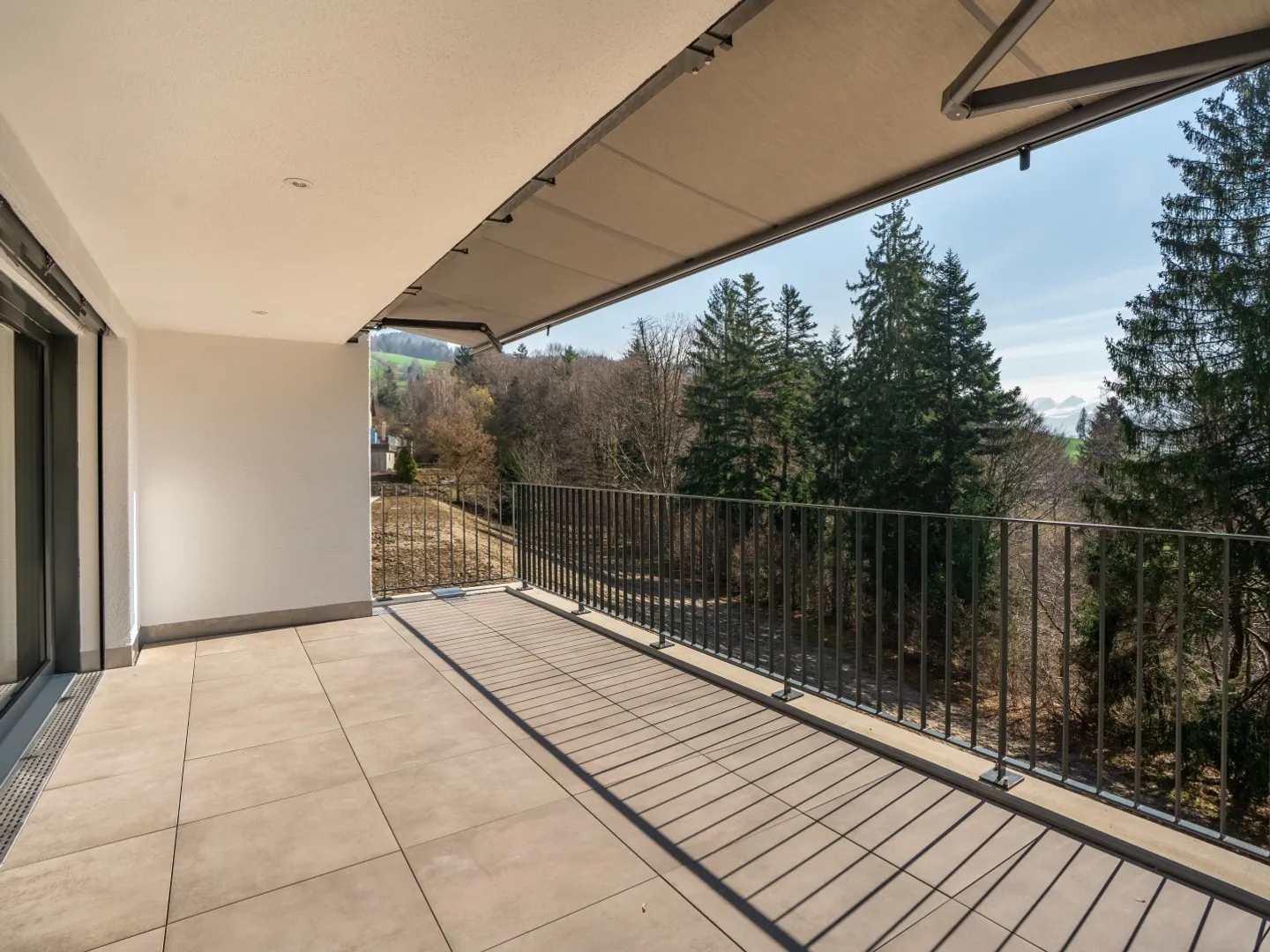 Erstbezug: Wohntraum im Grünen - Photo 2 of 8