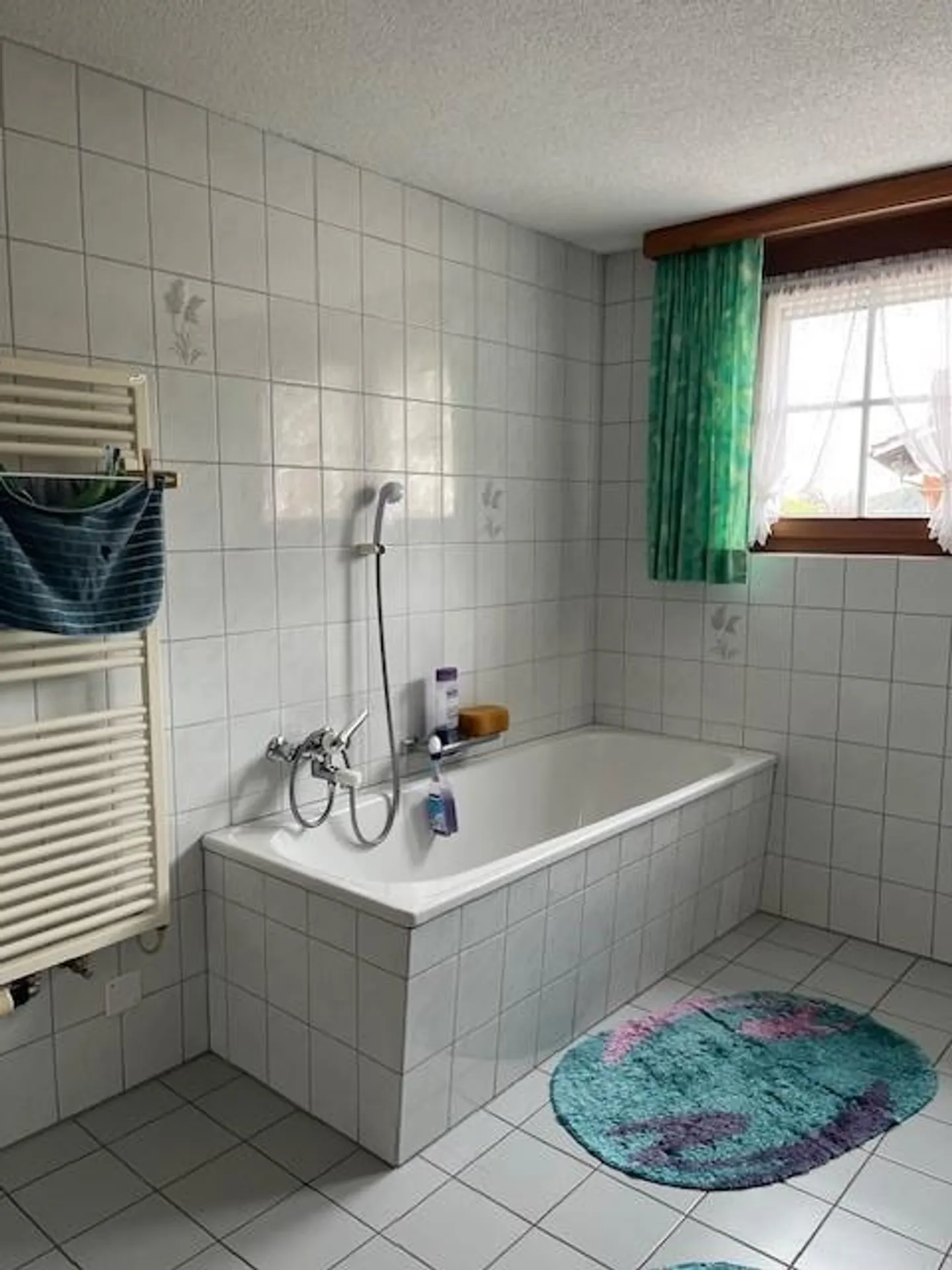 Merveilleuse maison individuelle avec appartements supplémentaires - Photo 12 sur 29