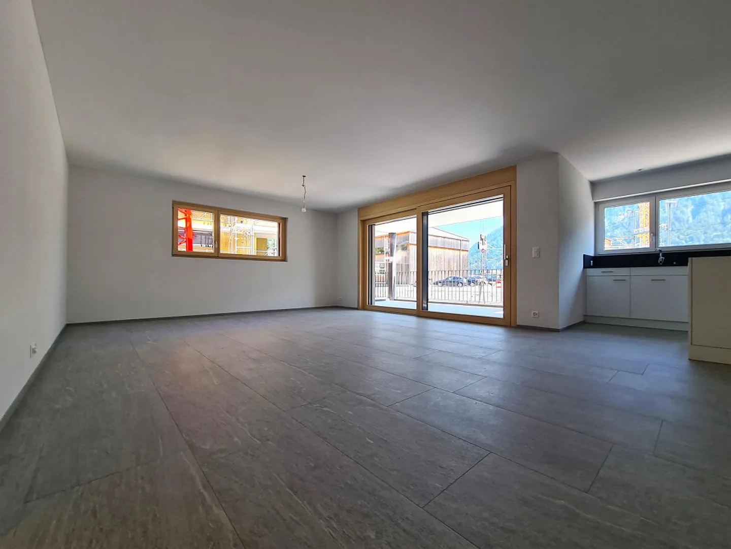 Moderne Wohnung mit sonnigem Balkon - Foto 1 von 7