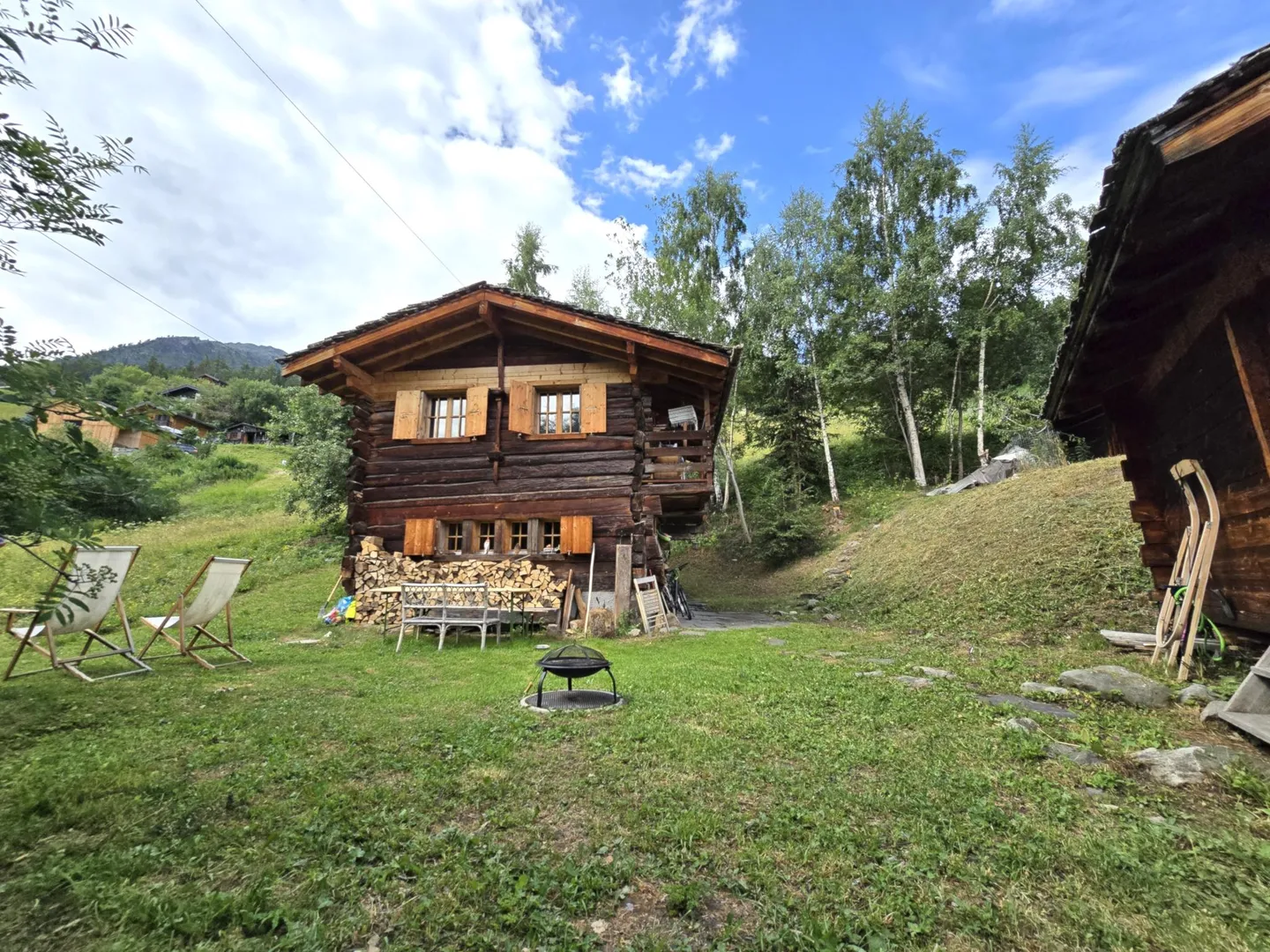 Autentico Mayen a La Tzoumaz + i suoi 2 mazots ? Fascino e Tranquillità nel cuore - Foto 2 di 9