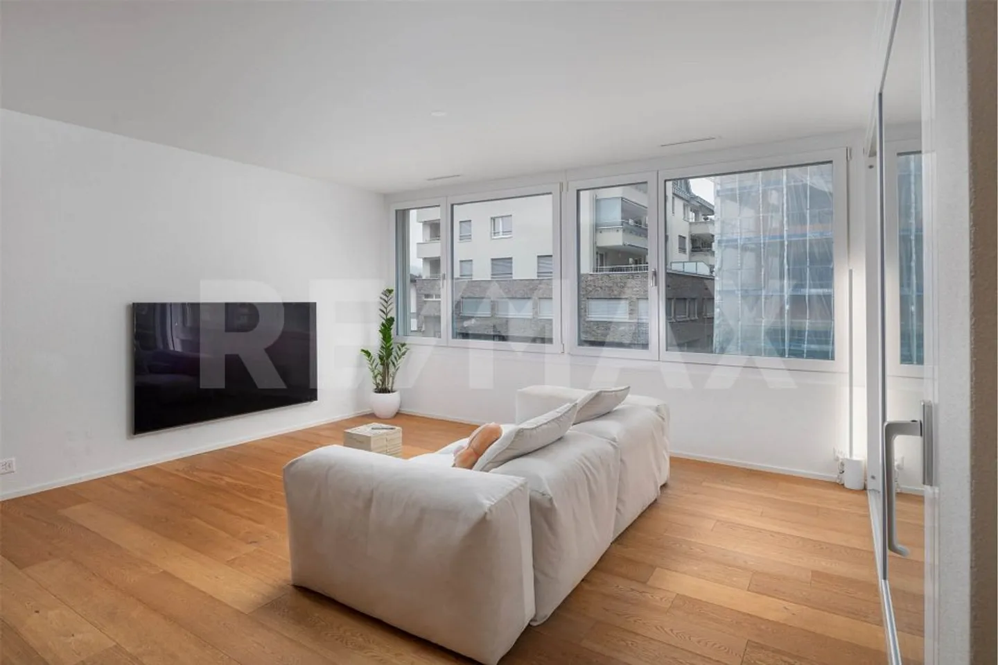 «3.5 Room apartment» - Photo 2 sur 13