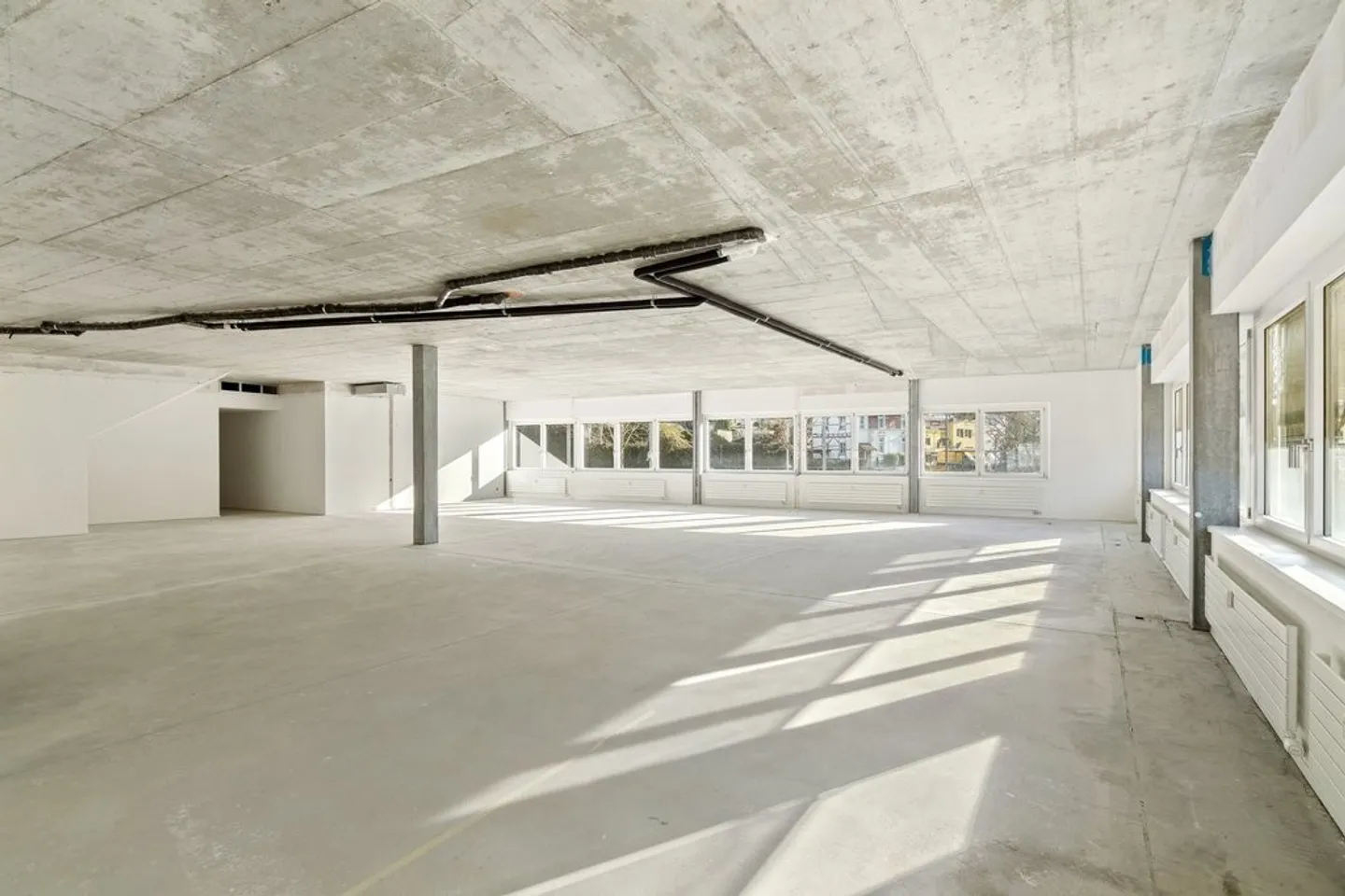 Votre nouveau lieu de travail à Laufen - Photo 6 sur 9