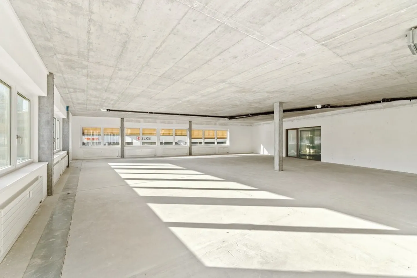 Votre nouveau lieu de travail à Laufen - Photo 3 sur 9