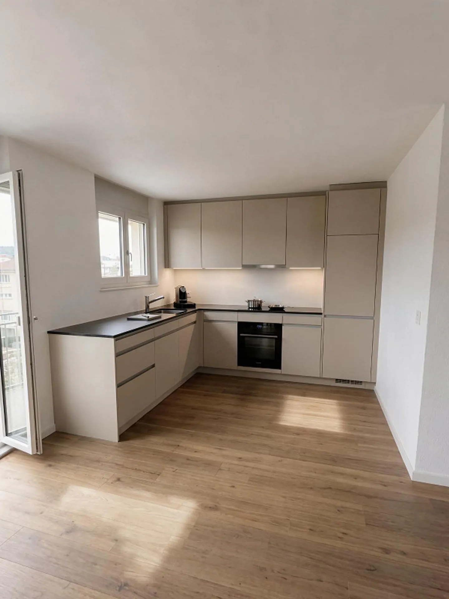 Renovierte Dachgeschosswohnung - Foto 3 von 6