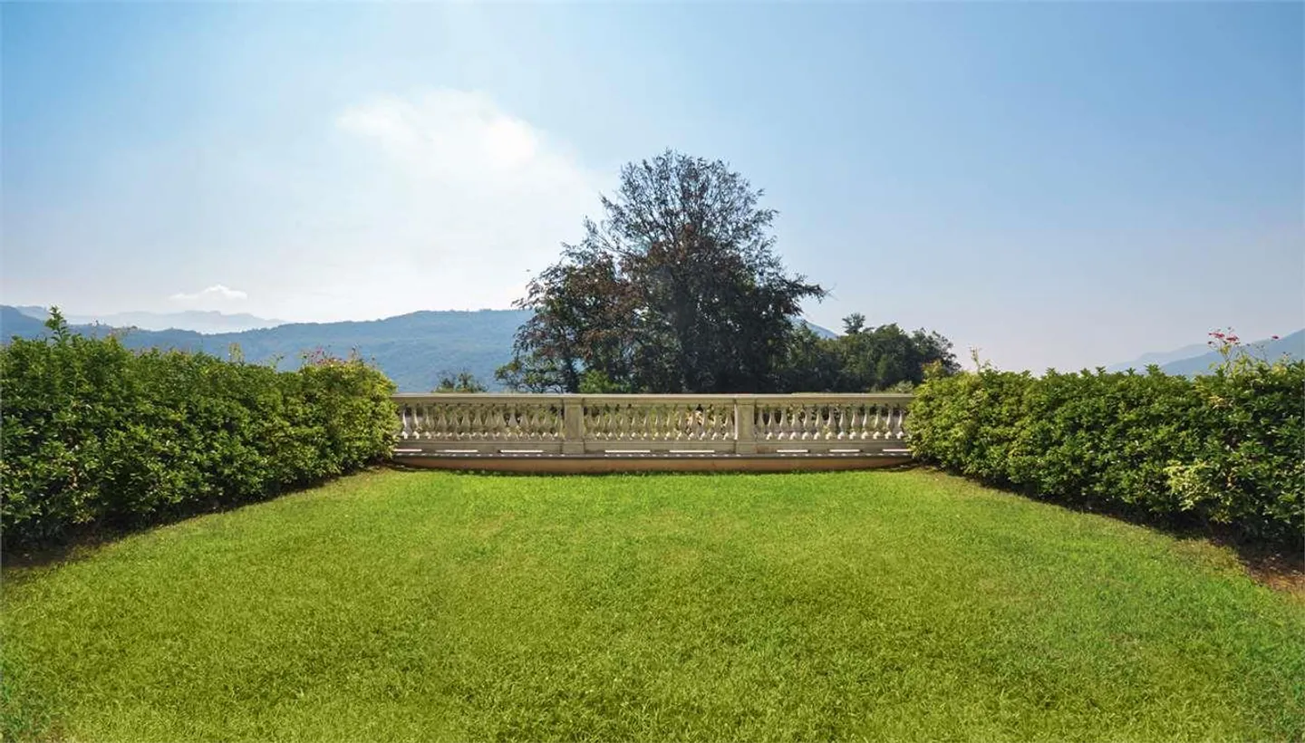 Exclusive duplex in the Collina d'Oro Resort - Photo 10 of 13