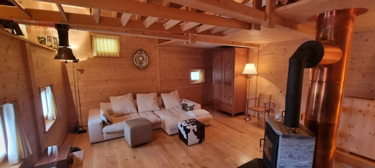 2.5 Room Detached House - Beautifully Converted Walliser Barn in Albinen - Photo 6 of 17