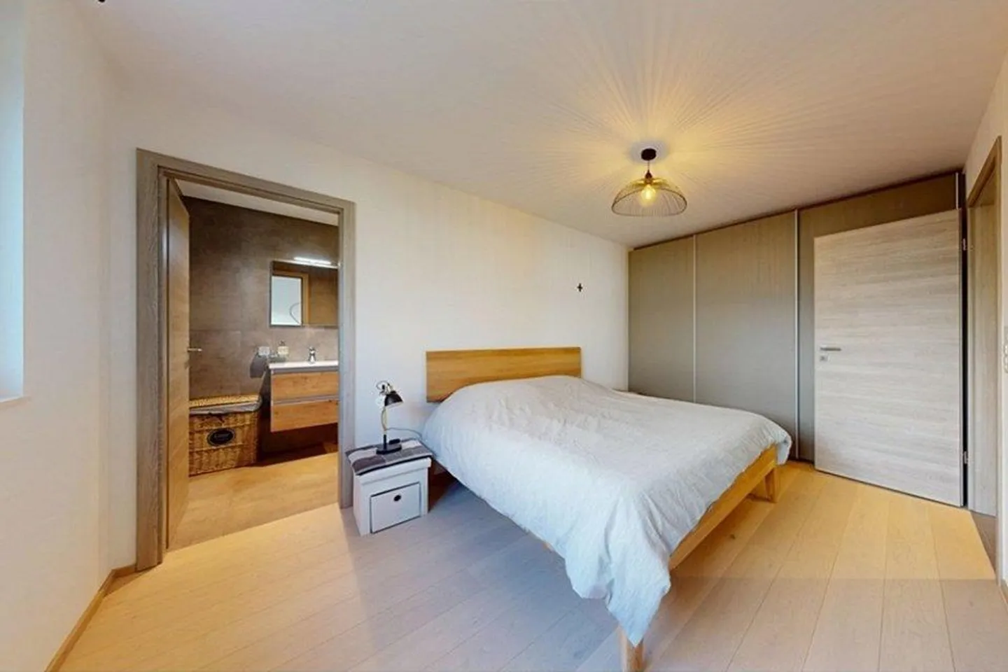 Appartamento 4.5 stanze - Foto 7 di 8