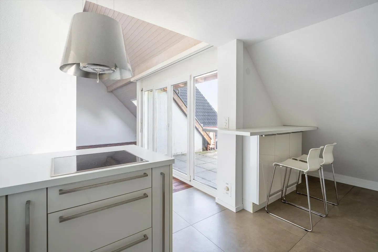 Maisonette Apartment 2nd Floor - Photo 7 of 16