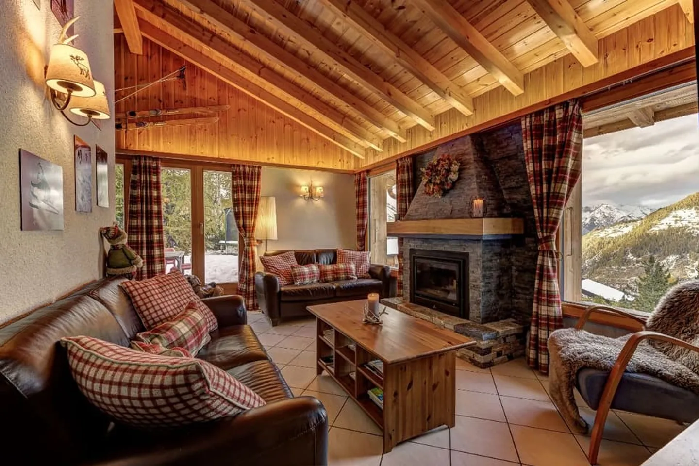 Chalet soleggiato con vista mozzafiato! - Foto 4 di 13