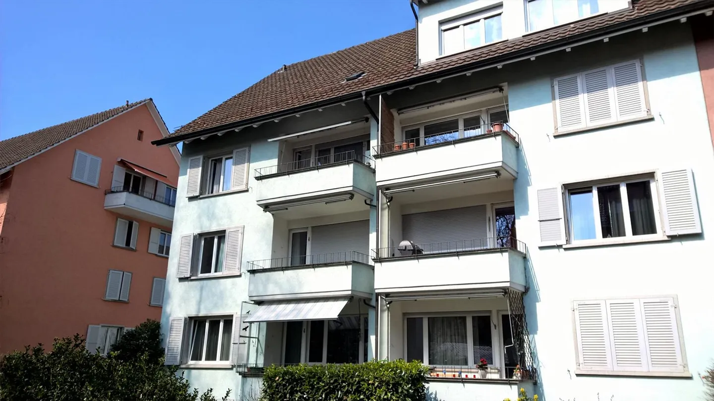 Central but Quiet - Photo 9 of 10