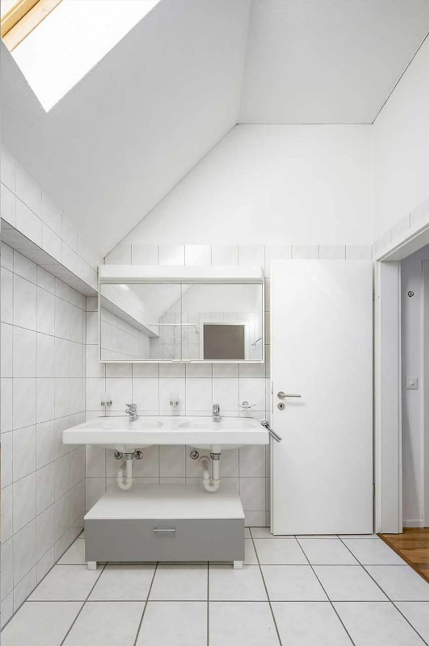 Maisonette Apartment 2nd Floor - Photo 16 of 16