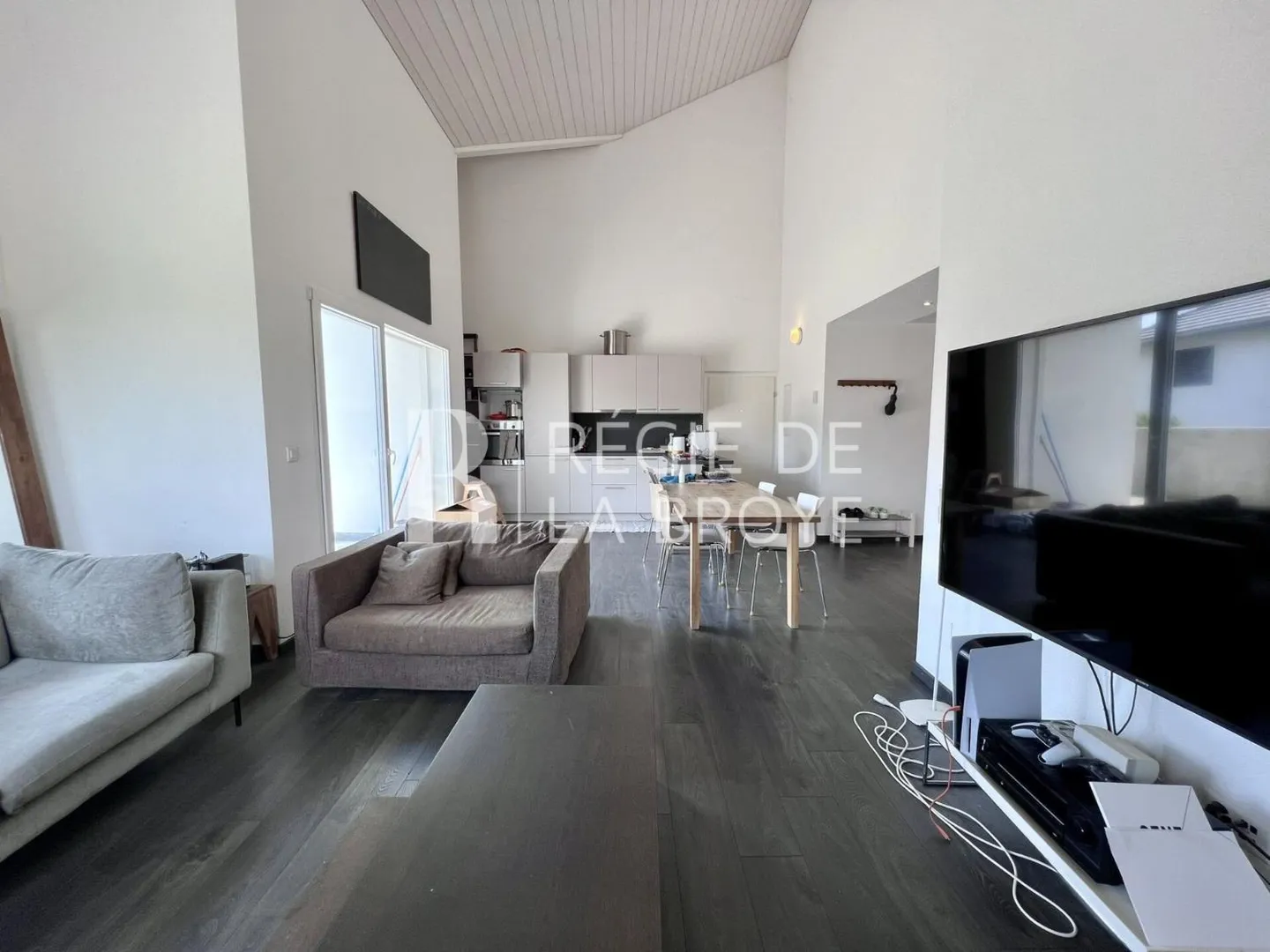 Charmante Wohnung in Chabrey - Foto 5 von 9