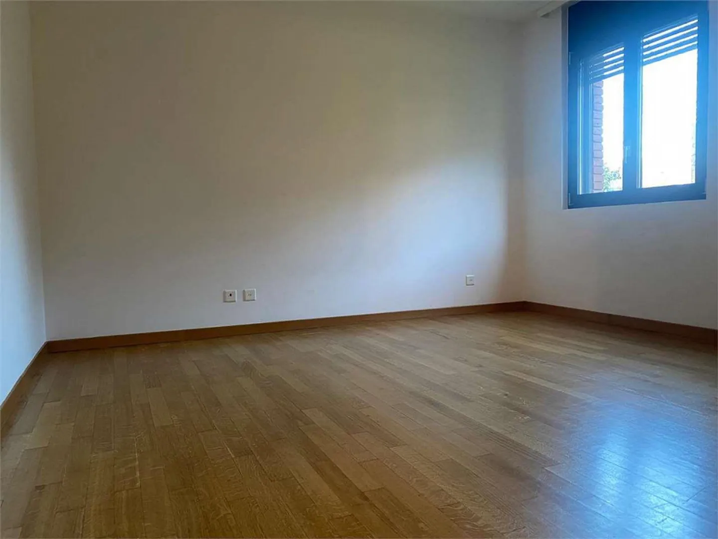 Rovio moderno appartamento di 4,5 locali in contesto residenziale e tr - Foto 11 di 13