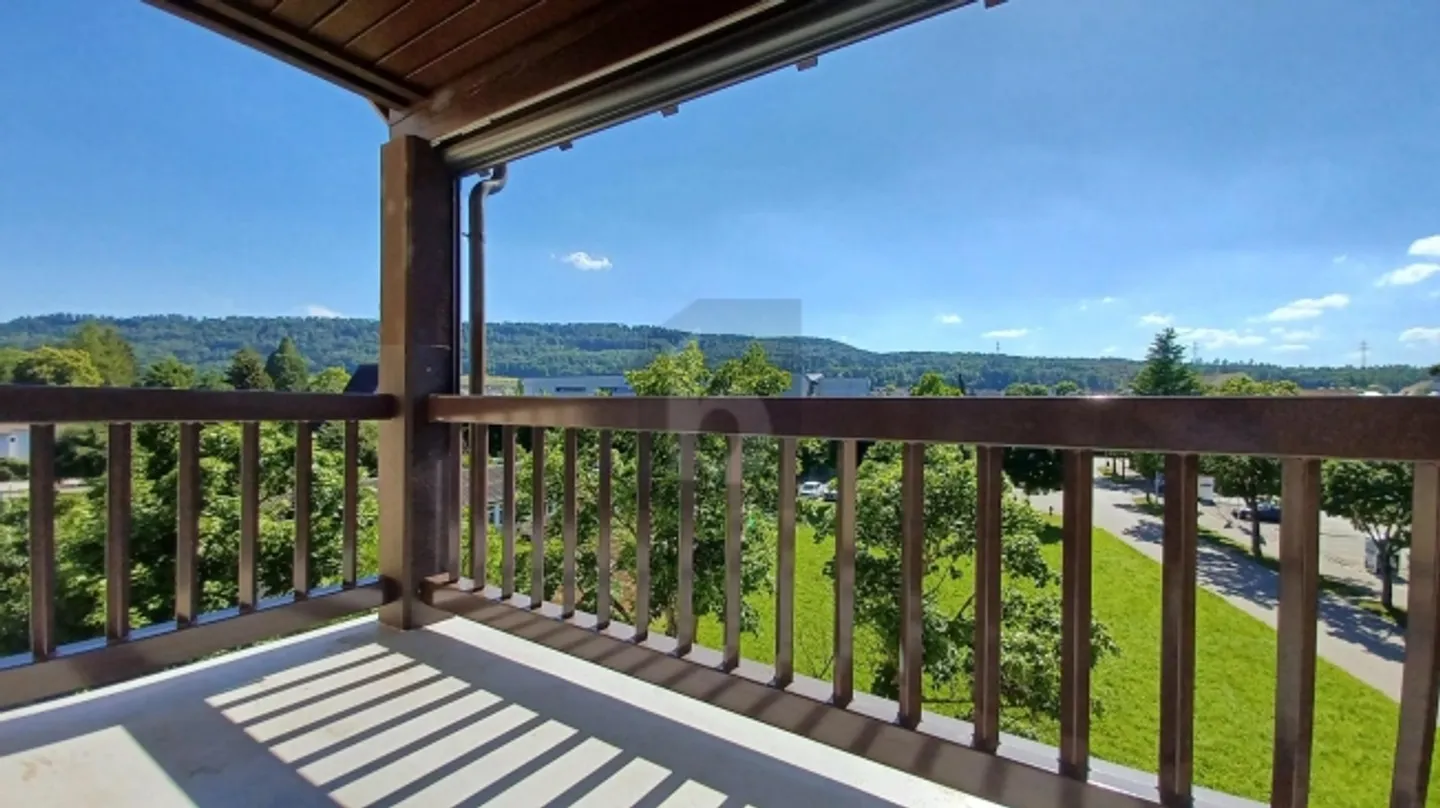 BELLA VISTA CON GRANDE BALCONE - Foto 1 di 6