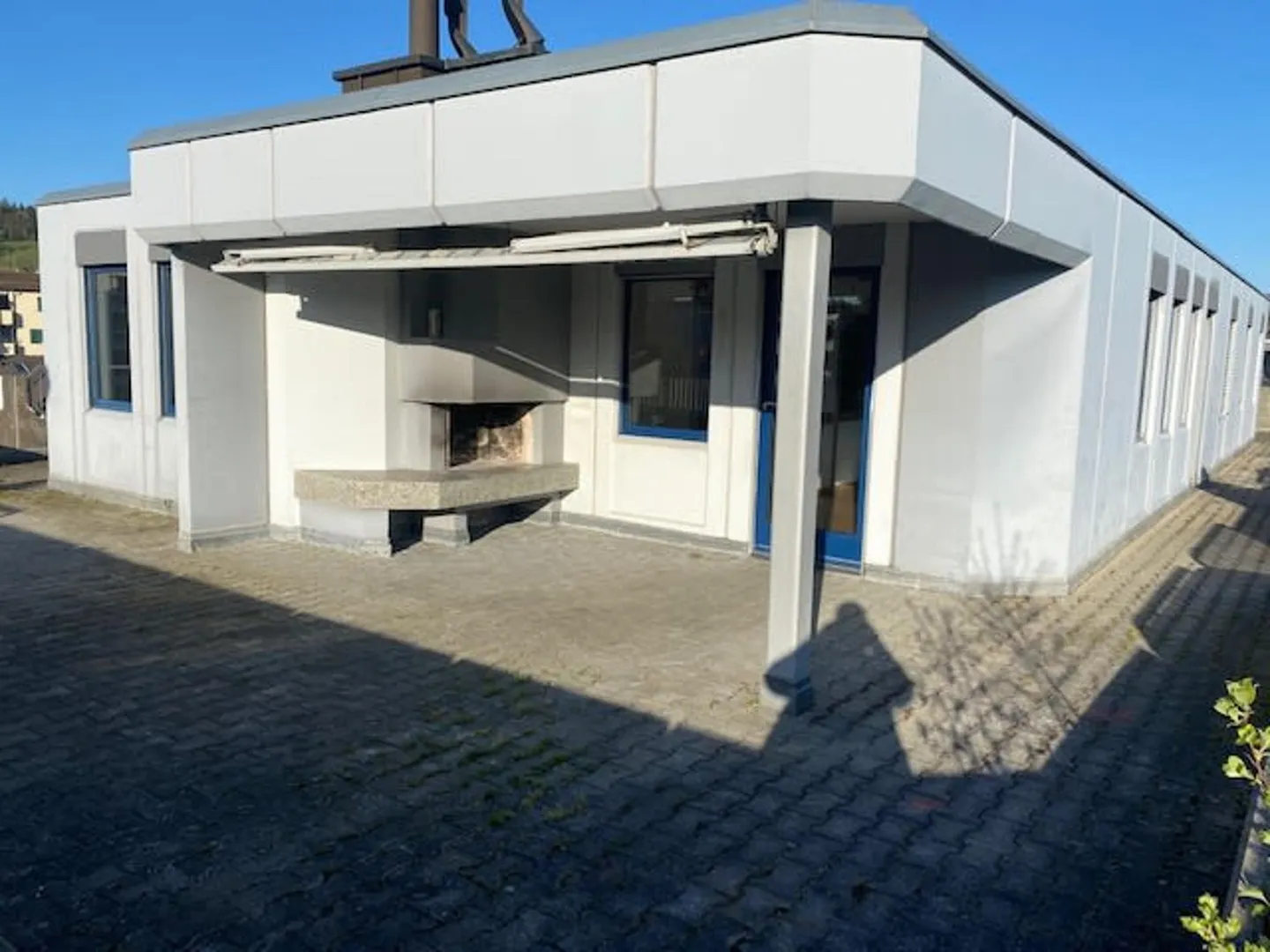 Naturnahe Attika-Wohnung mit guter Verkehrsanbindung - Photo 3 of 18