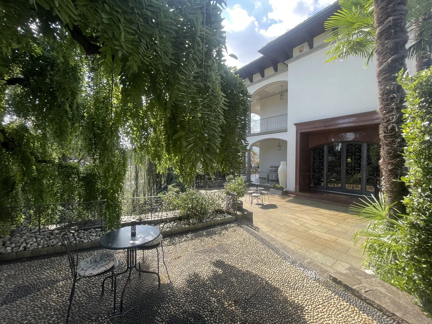 Stunning Renovated Villa with Plot - Photo 1 of 17