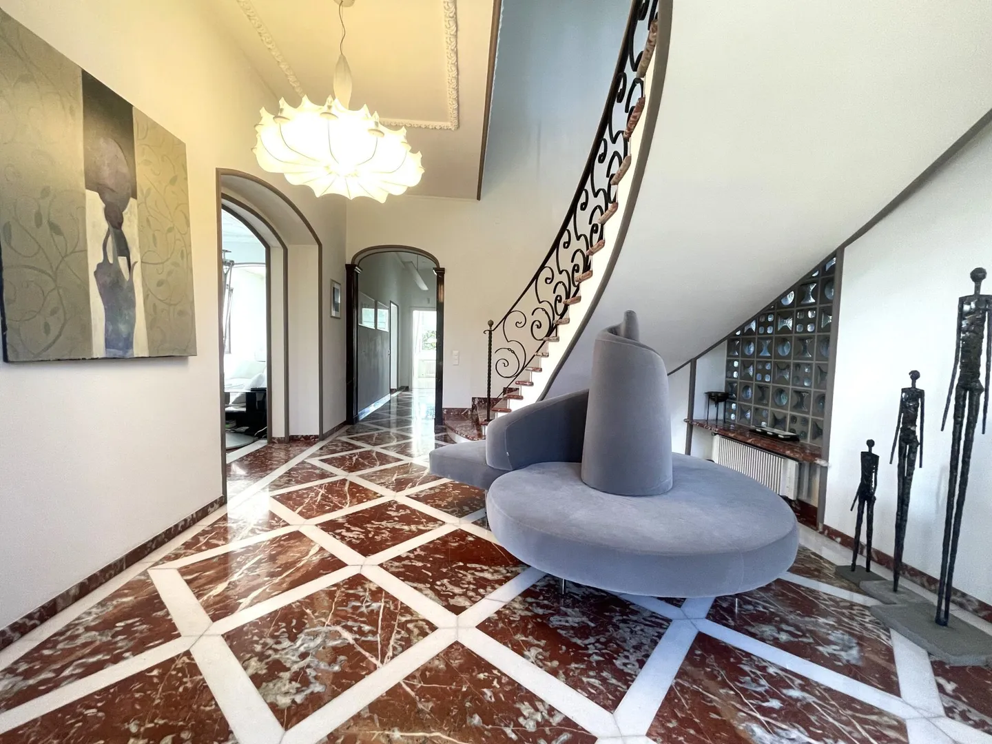 Stunning Renovated Villa with Plot - Photo 3 of 17