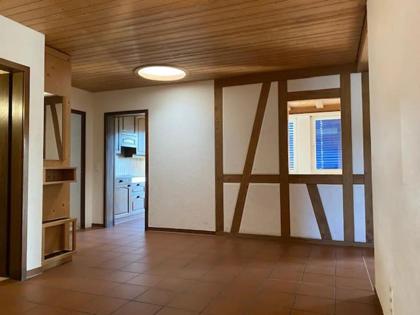 Naturnahe Attika-Wohnung mit guter Verkehrsanbindung - Photo 8 of 18