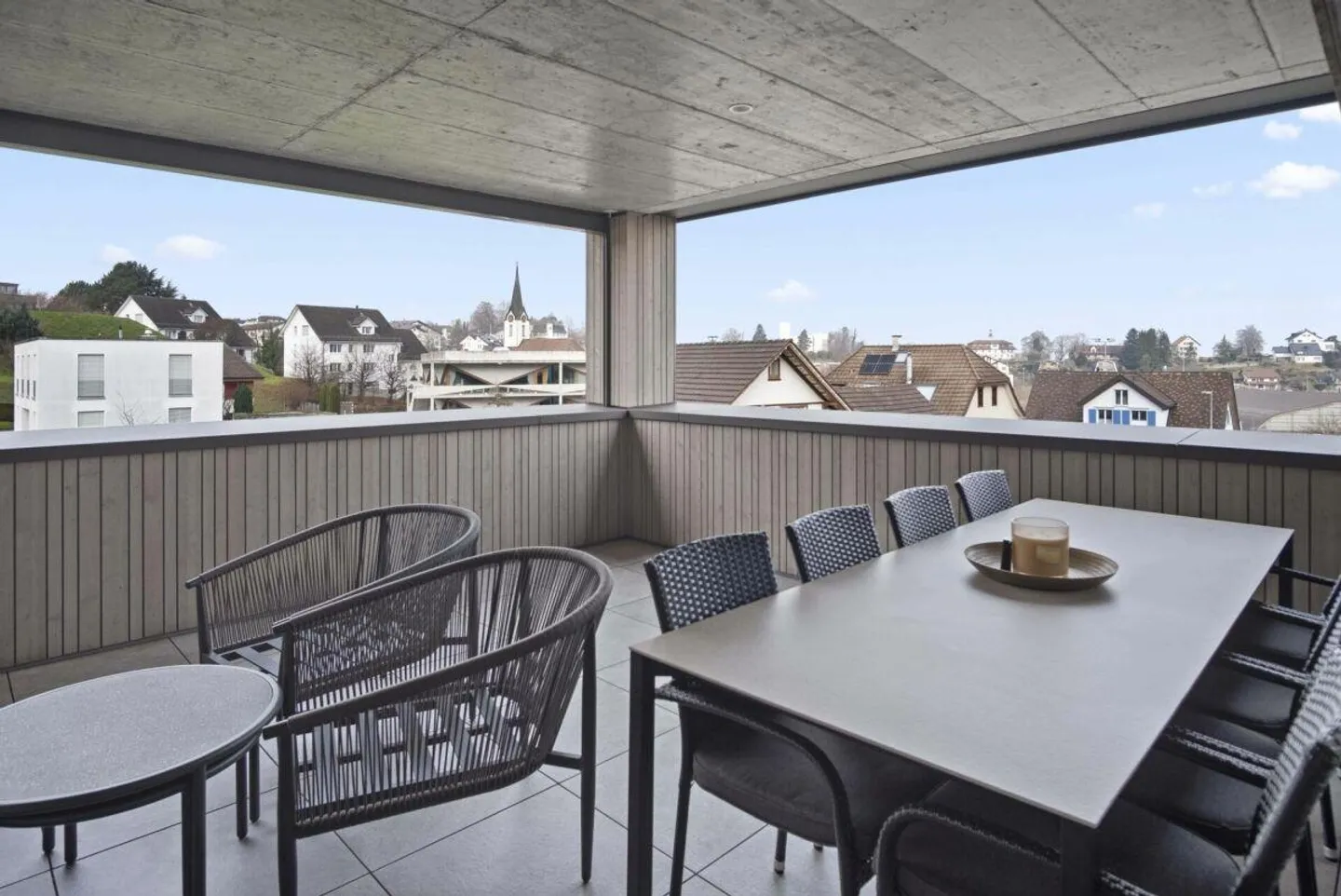 Modern 3.5-room apartment (built 2023) with large loggia, underground parking & e-charging station in Staad - Photo 15 of 16