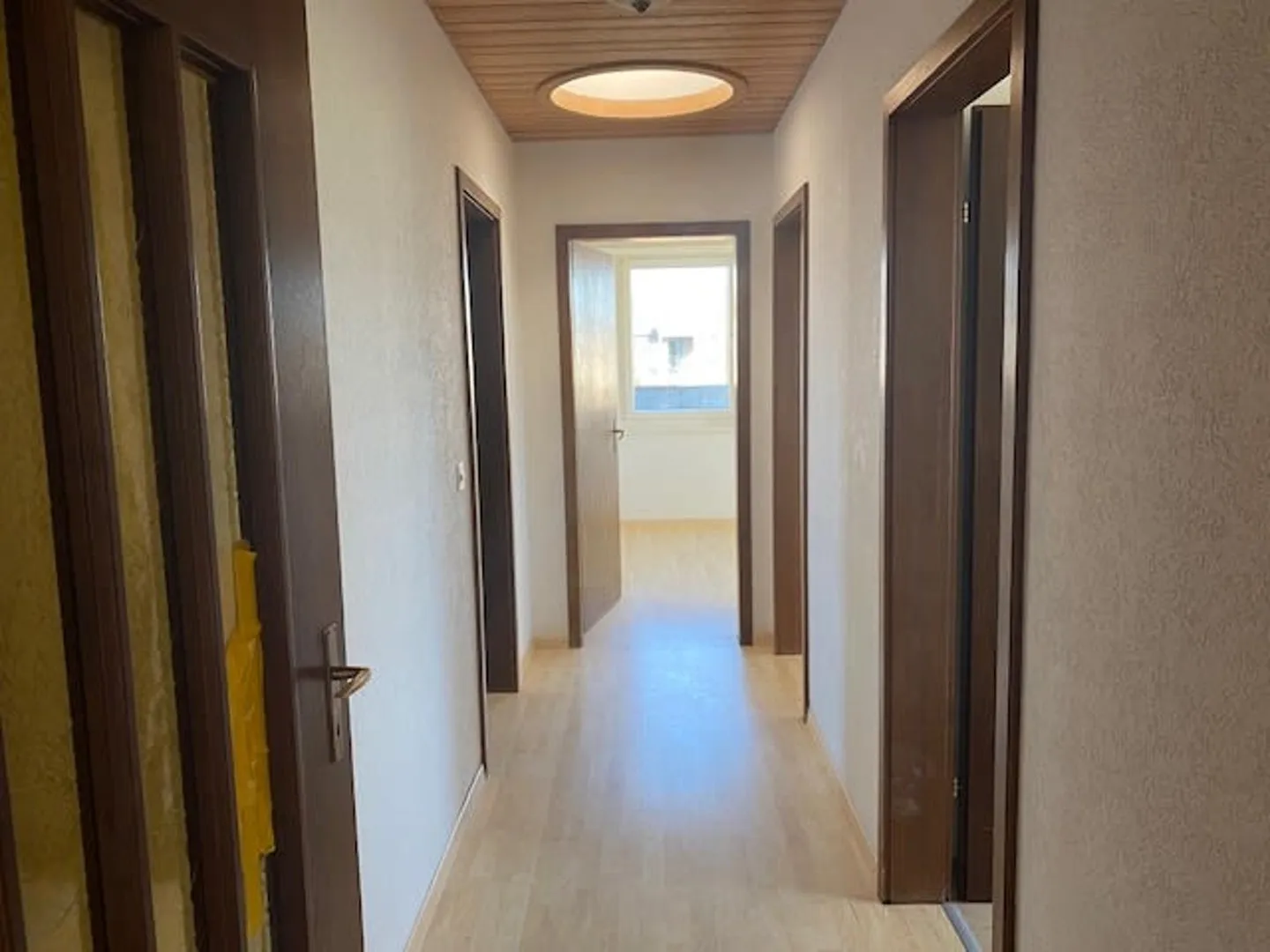 Naturnahe Attika-Wohnung mit guter Verkehrsanbindung - Photo 17 of 18