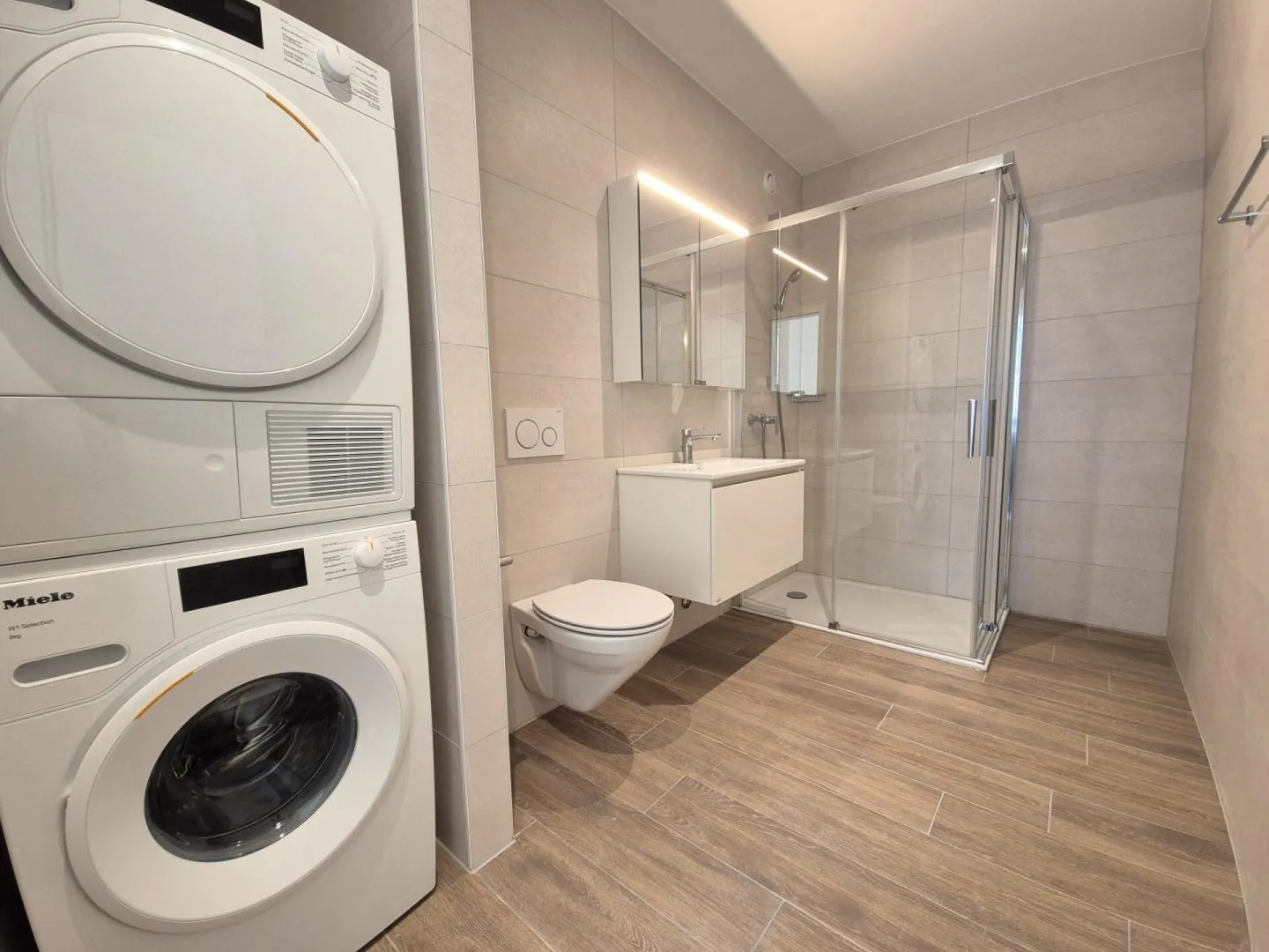 Berges 3 - Appartamento 2.5 locali al piano terra - Foto 7 di 9