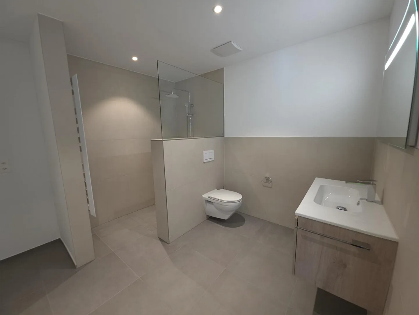 Appartamento esclusivo di 3,5 locali con ampia terrazza sud - Foto 7 di 11