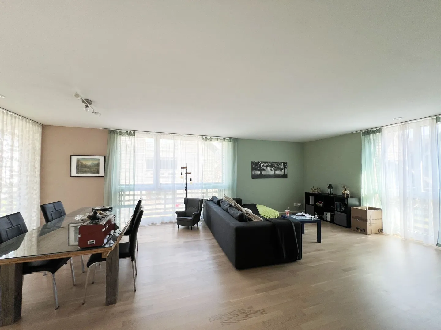 Stilvolle Eigentumswohnung im Herzen von Wettingen - Foto 1 di 7