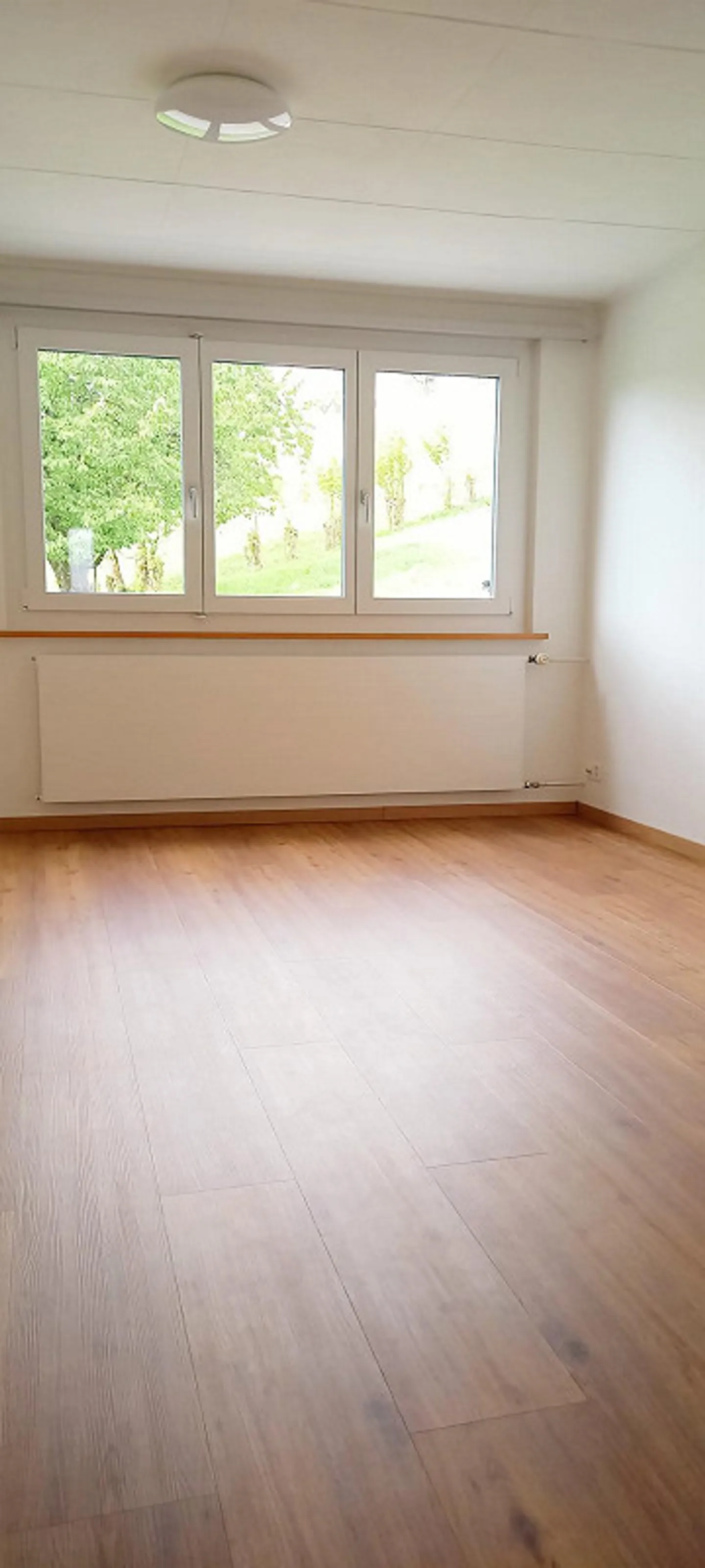 3.5-room apartment in the green - including outdoor parking space - Photo 4 of 6