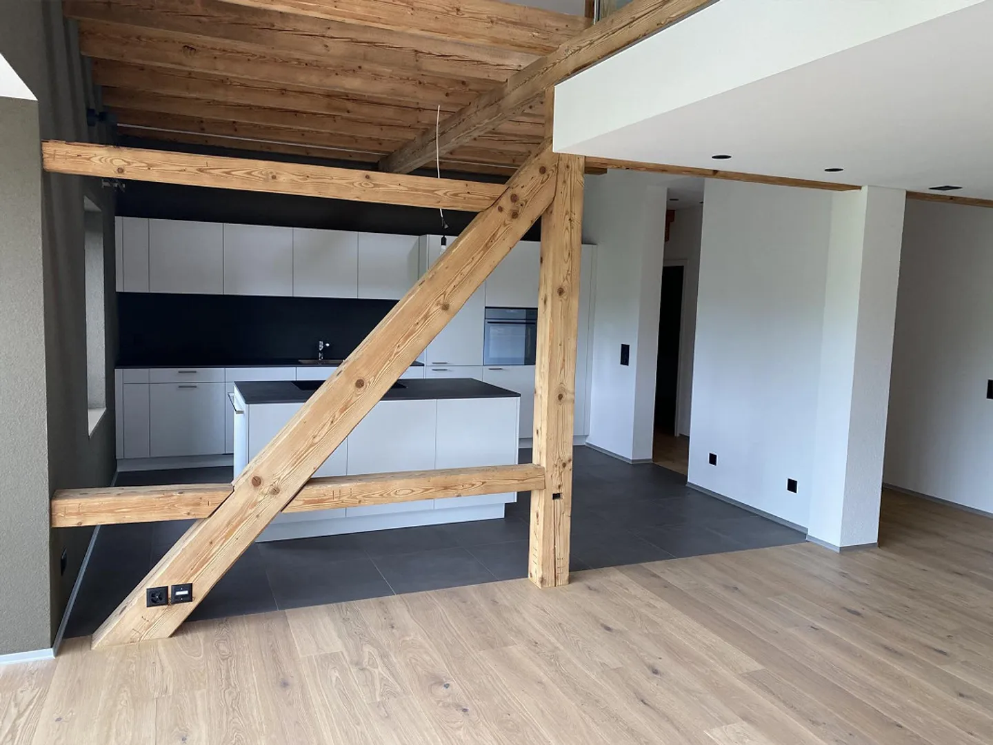 Modernes Apartment mit Dachkuppel - Foto 5 von 7