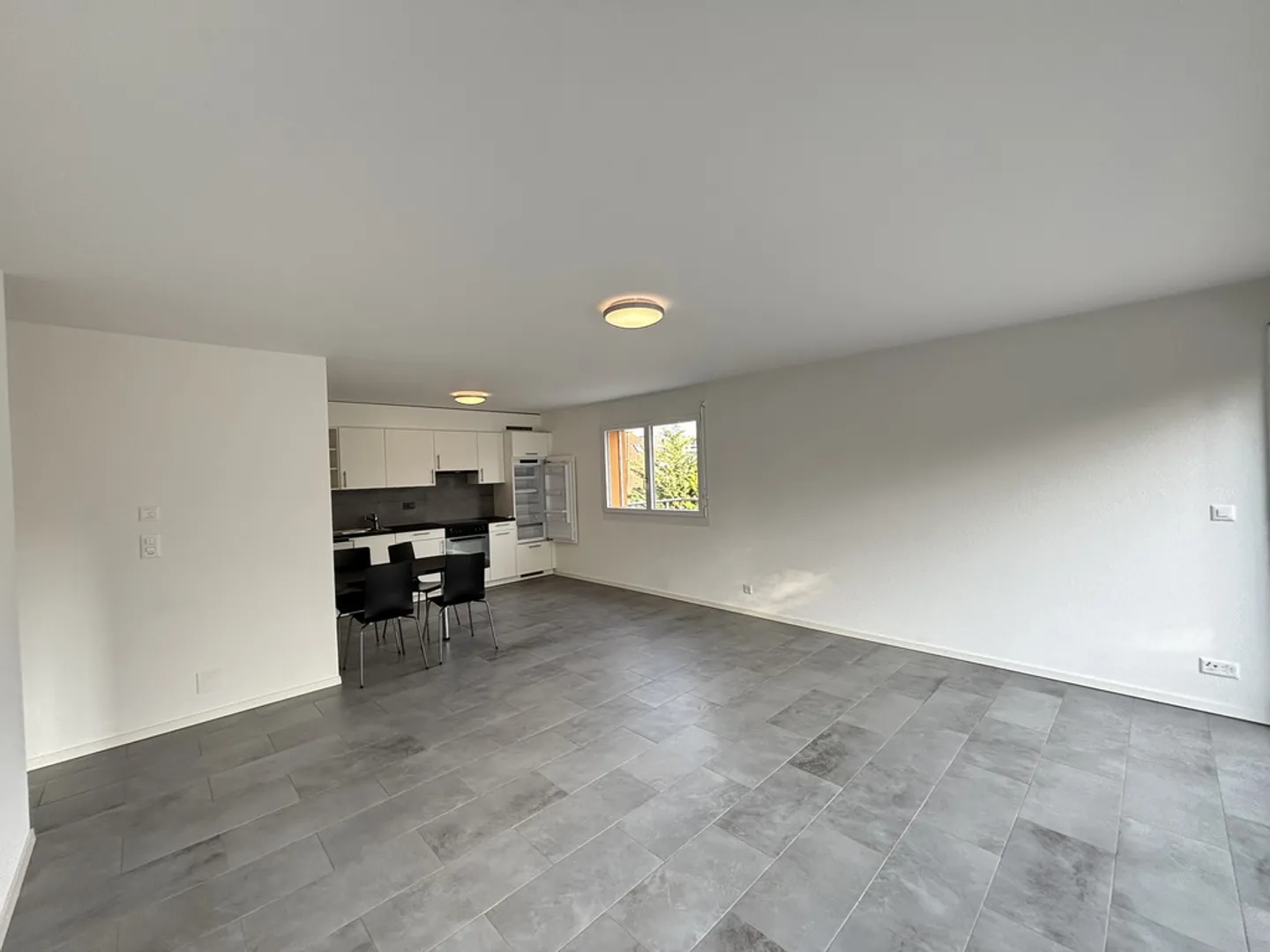 Bel appartement lumineux de 2,5 pièces à Chavannes-près-Renens - Photo 3 sur 10