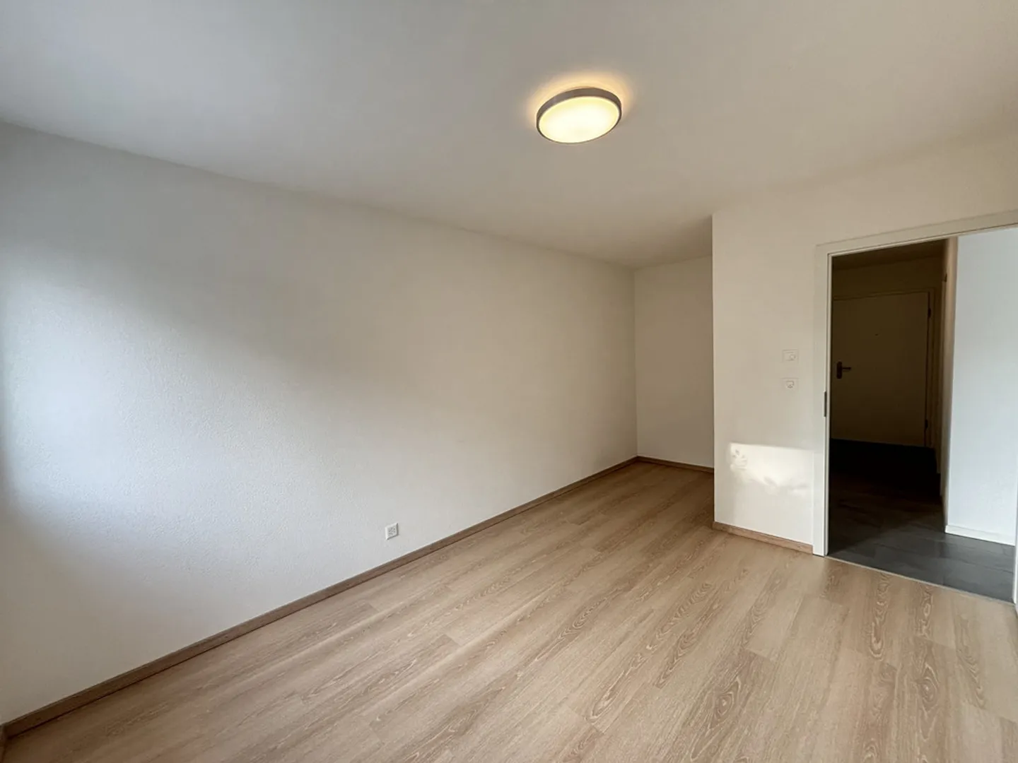 Bel appartement lumineux de 2,5 pièces à Chavannes-près-Renens - Photo 7 sur 10
