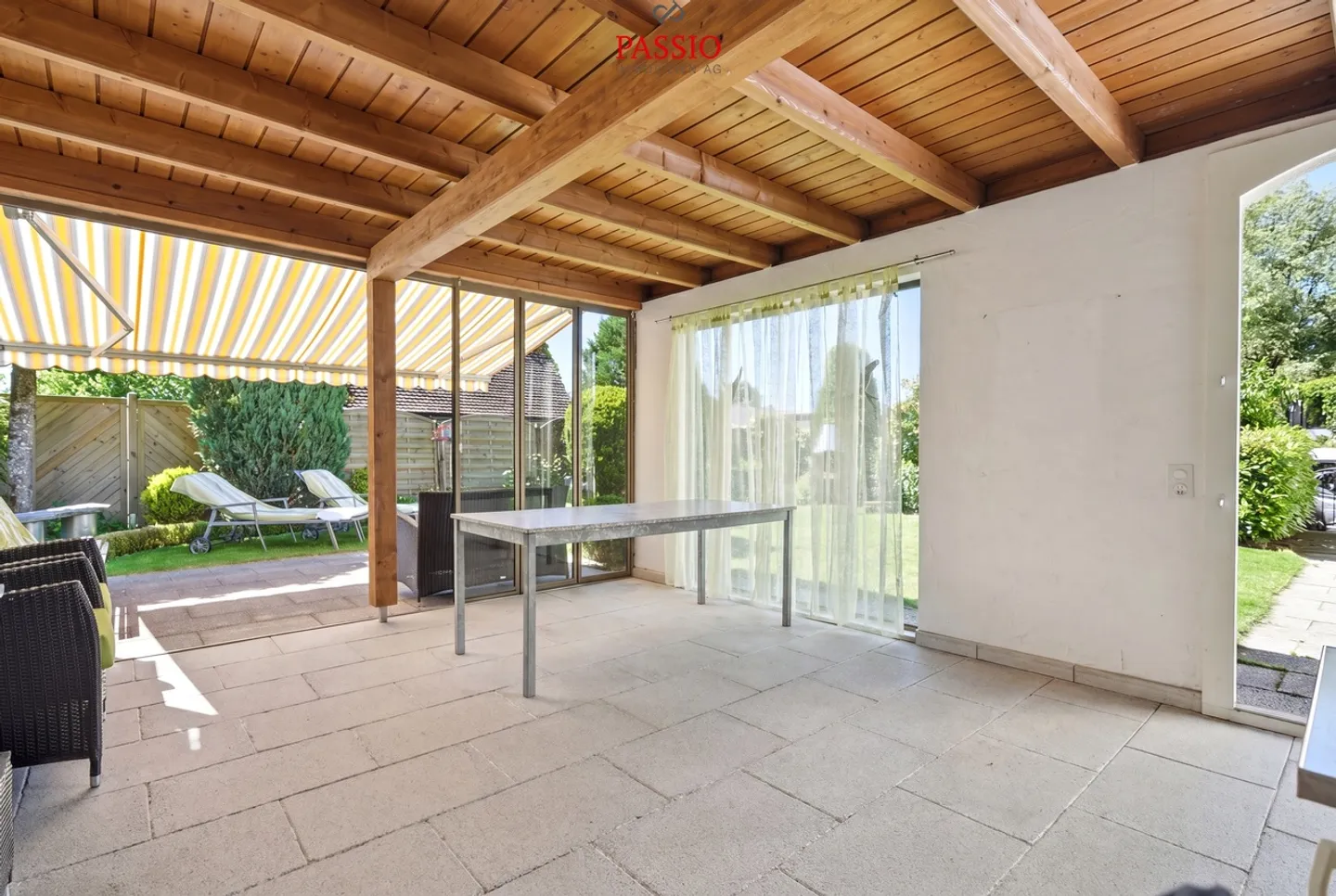 Charming Family Home with Garden - Photo 32 of 45
