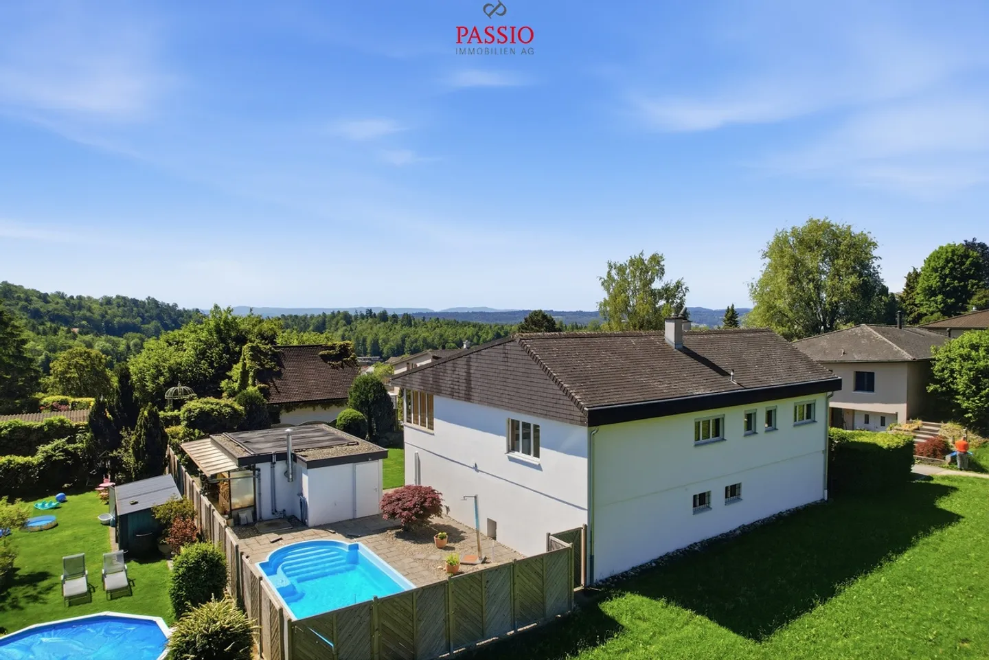 Charming Family Home with Garden - Photo 44 of 45
