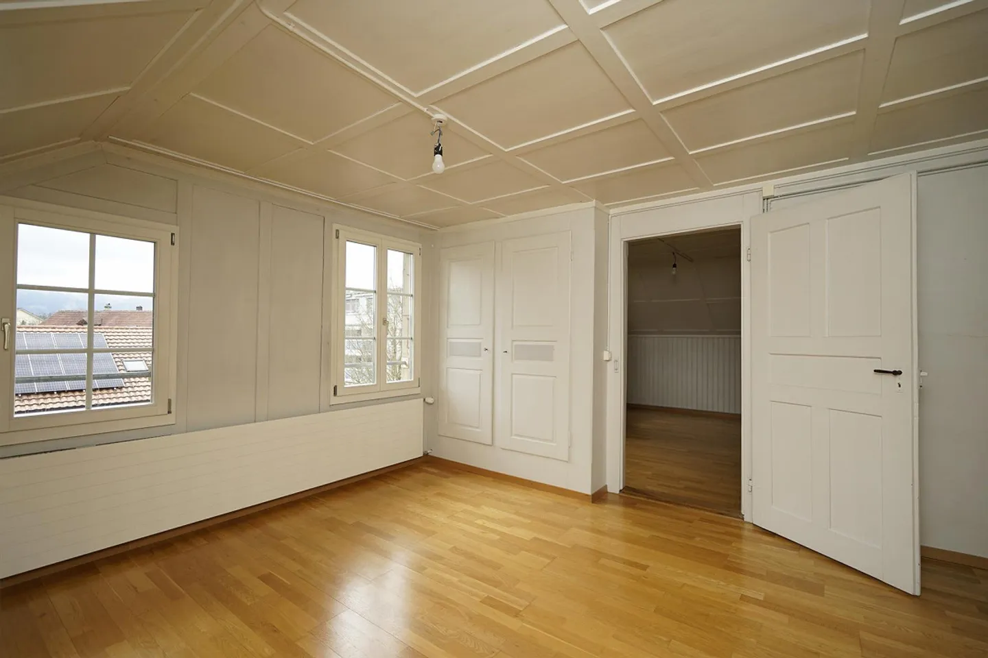 Renovated Art Nouveau Apartment on the 2nd Floor - Photo 7 of 13