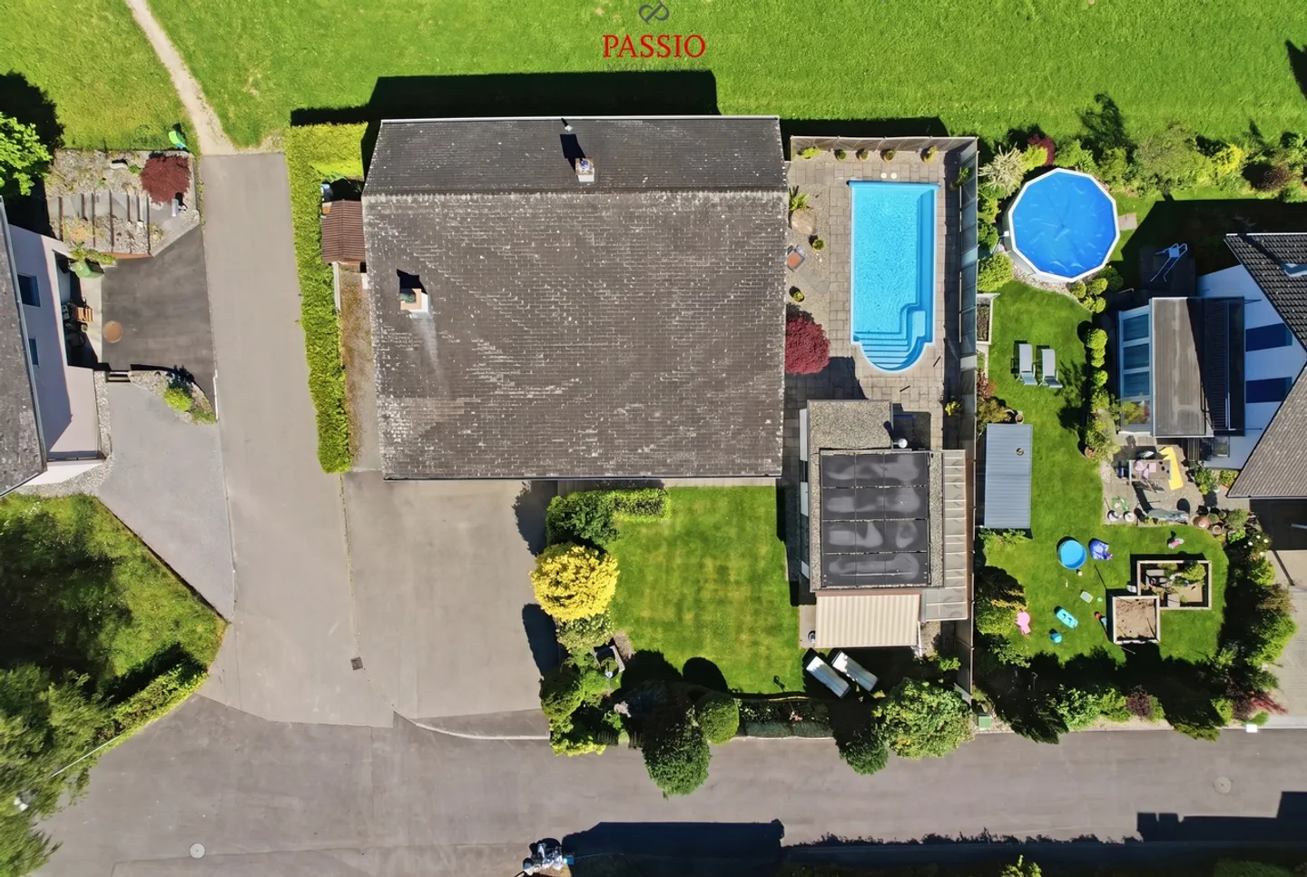Charming Family Home with Garden - Photo 45 of 45