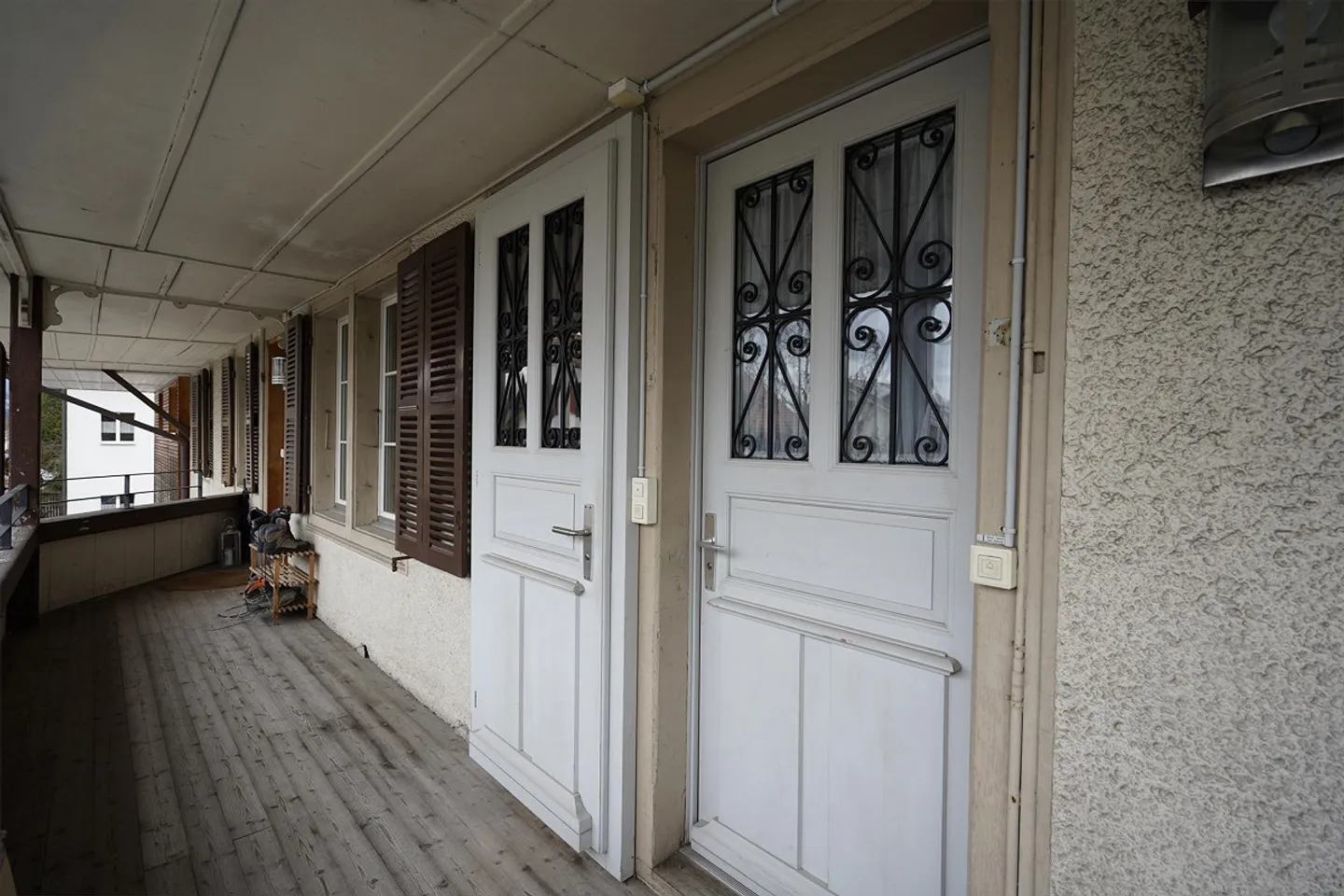Renovated Art Nouveau Apartment on the 2nd Floor - Photo 11 of 13