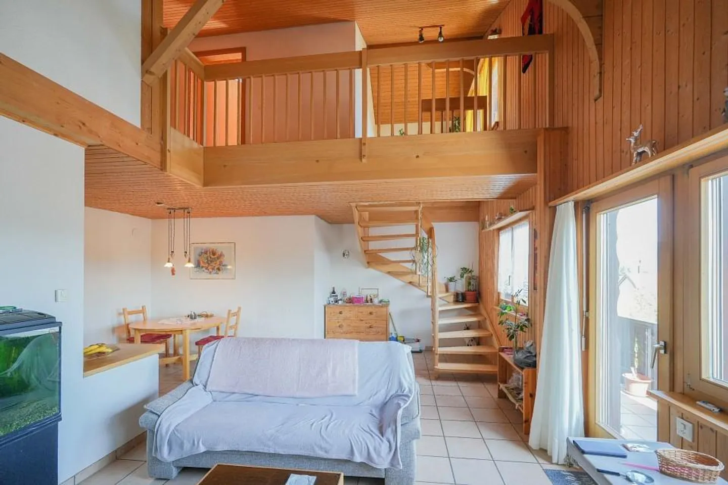 Multi-family house with 5 apartments - Photo 2 of 13