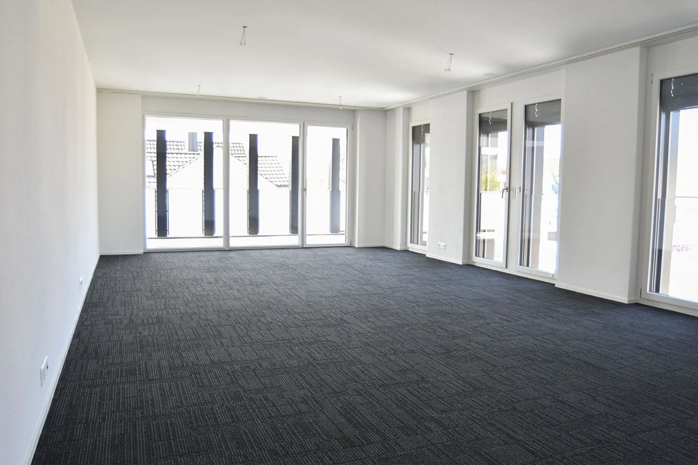 Bureau pour entreprises en démarrage - Photo 1 sur 10